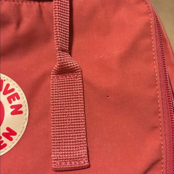 Fjallraven back pack - Picture 2 of 6